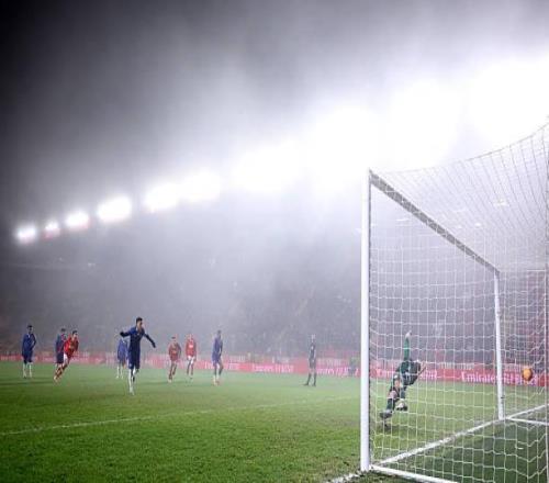 巅峰对决,悉尼火力全,挑战不败传,QianYi,Sports,千亿体育,体育直播,体育赛事,APP下载,官方网地址